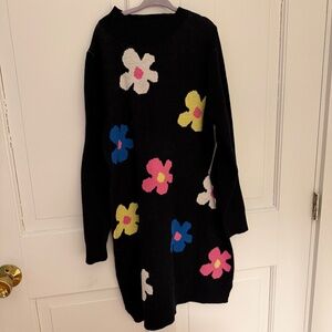 NWT Poppies and Roses Sweater Dress